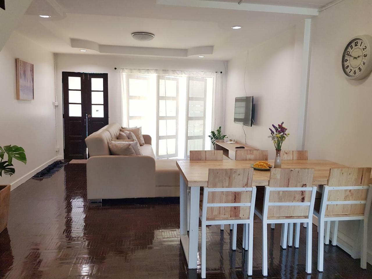 Piyanattha House Villa Chiang Mai Buitenkant foto